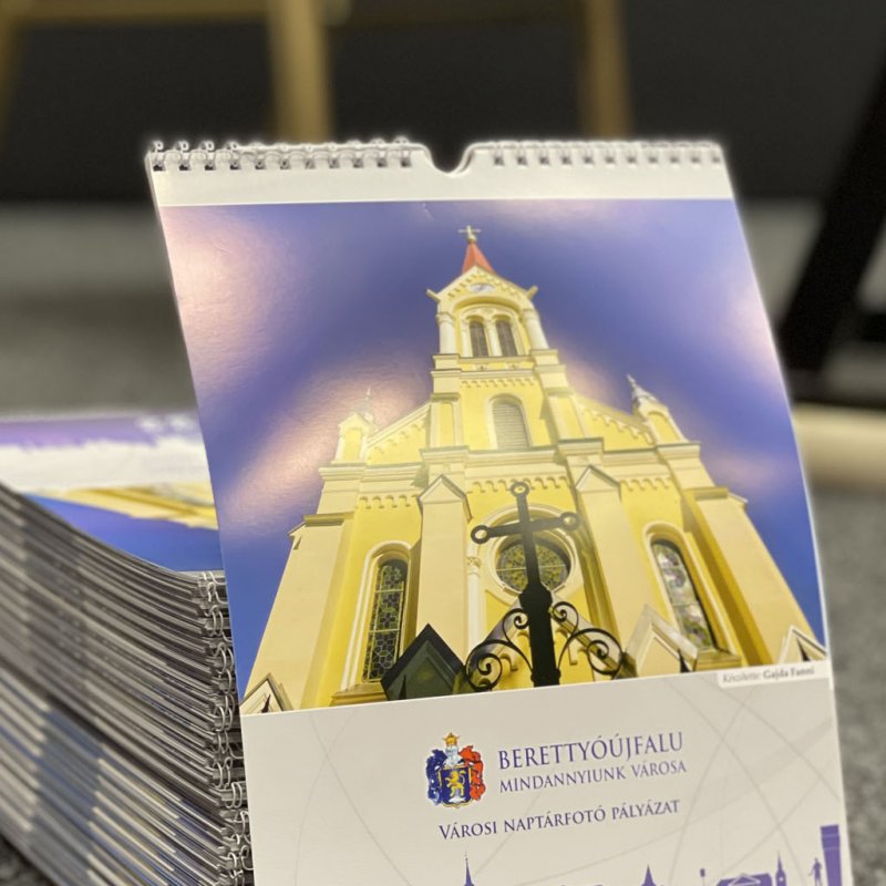 Naptárfotó pályázat - eredményhirdetés és kiállítás 05